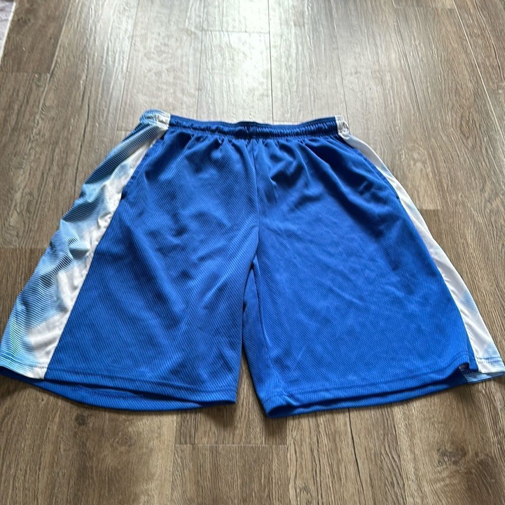 American Legend Outfitters Blue Mesh Athletic Shorts Elastic Waist Men’s Size XL